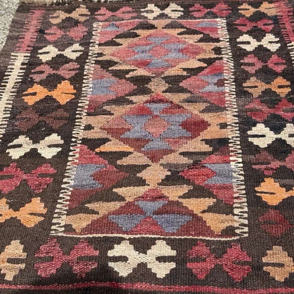 Vintage Kilim 26x22.5